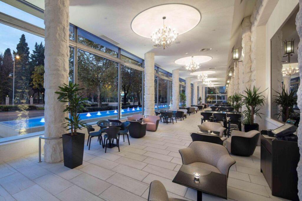 hilton-podgorica-crna-gora-1lieu1salle-evenements.jpg