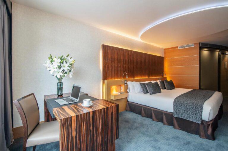 hotel-starc-andorre-1lieu1salle-evenement.jpg