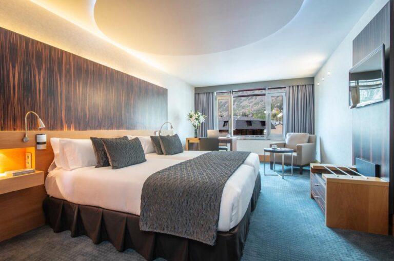 hotel-starc-andorre-1lieu1salle-events.jpg