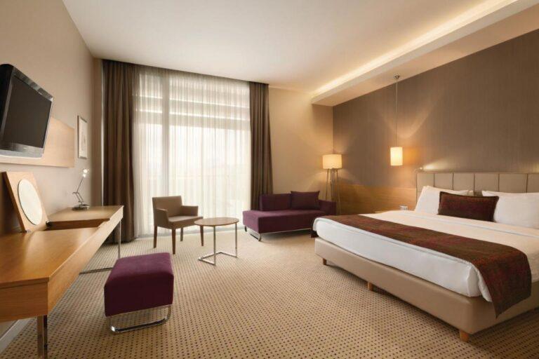 ramada-podgorica-1lieu1salle-evenement.jpg