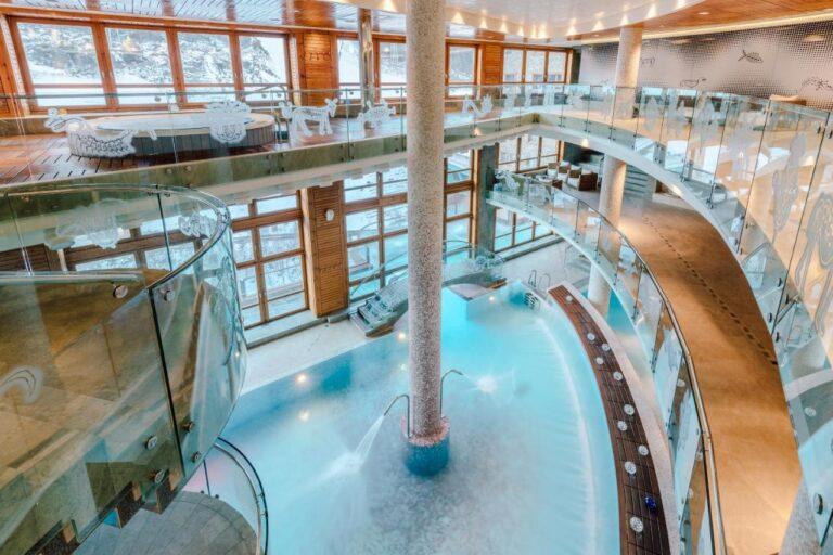 sport-hotel-hermitage-1lieu1salle-reunion.jpg