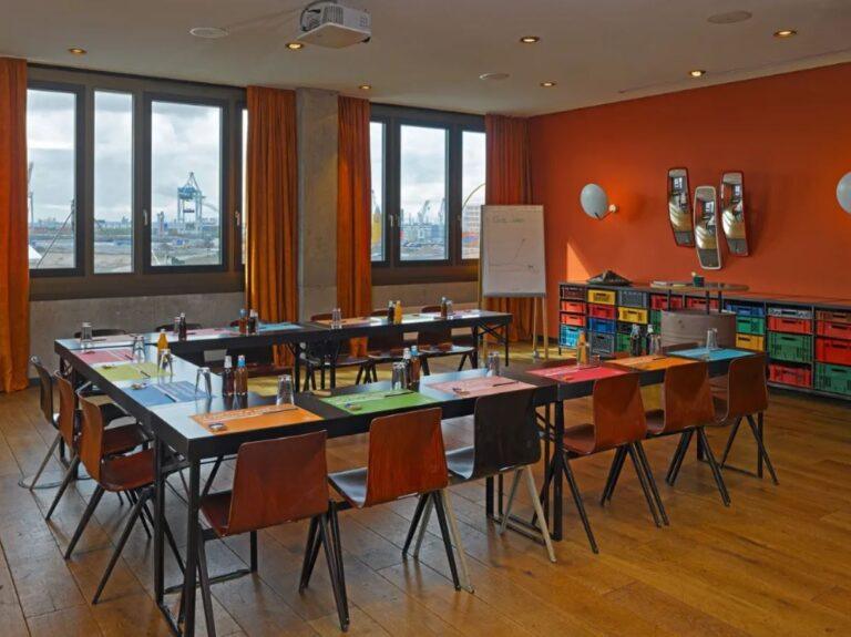 25hours-hambourg-hafencity-1lieu1salle-reunions.jpg