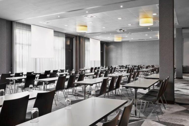 courtyard-munich-city-east-1lieu1salle-meetings.jpg