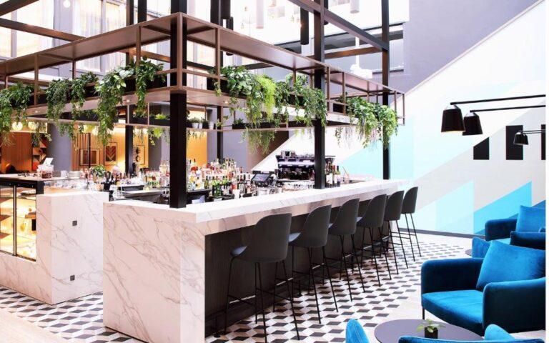 crowne-plaza-hambourg-alster-1lieu1salle-seminaires.jpg