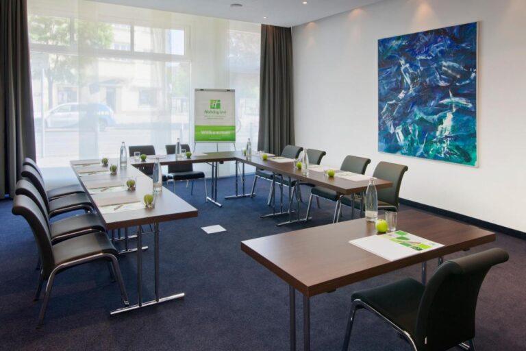 holiday-inn-berlin-city-prenzlauer-1lieu1salle-reunion.jpg