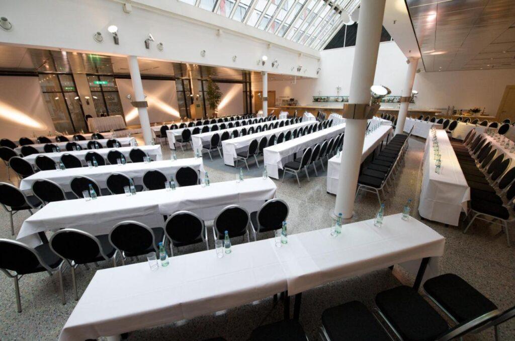 holiday-inn-berlin-city-west-1lieu1salle-meeting.jpg
