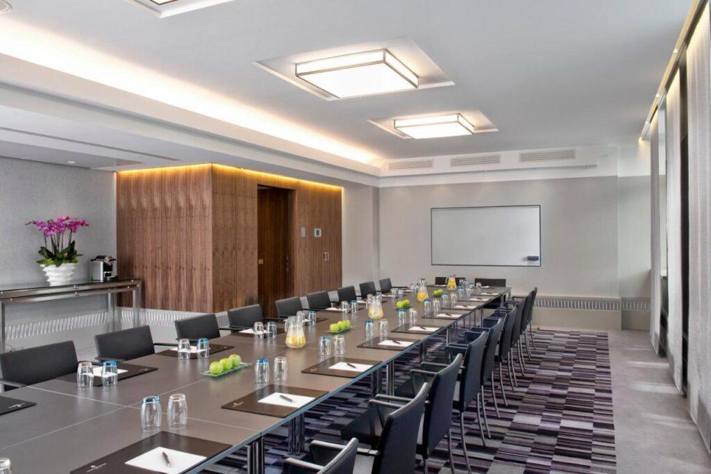 intercontinental-berlin-1lieu1salle-reunions.jpg