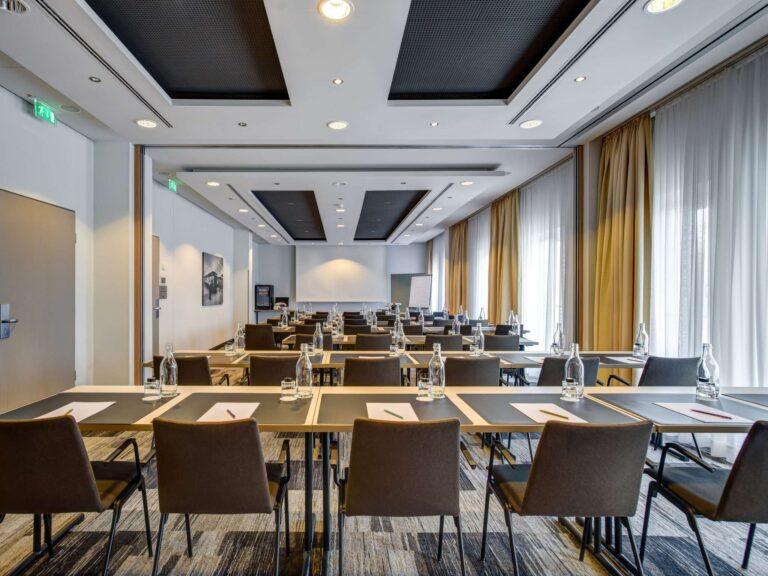 mercure-hambourg-mitte-1lieu1salle-reunion.jpg
