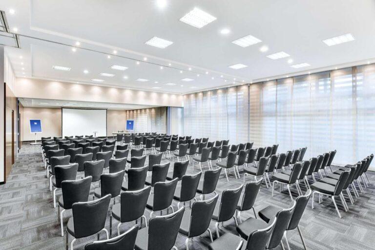 nh-munchen-messe-1lieu1salle-seminaire.jpg