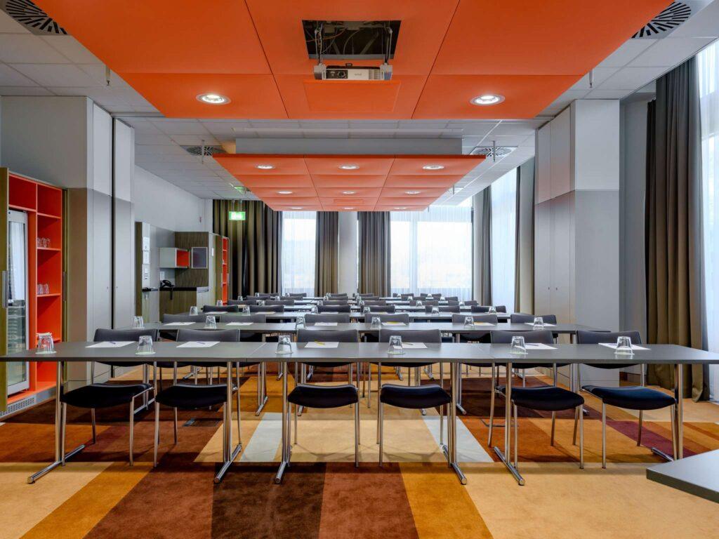 novotel-aeroport-munich-1lieu1salle-reunions.jpg