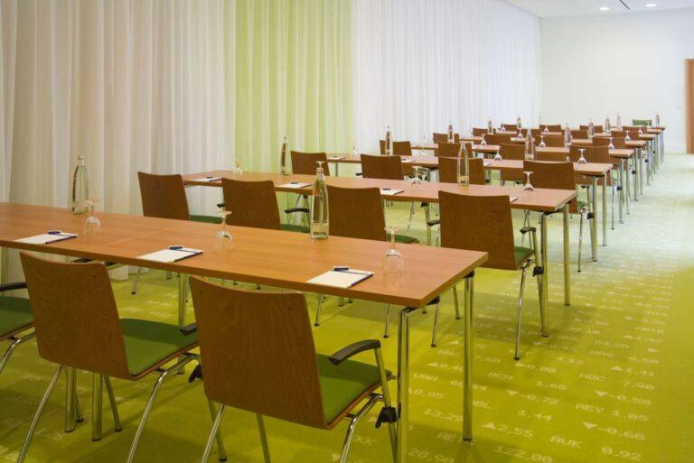 park-plaza-wallstreet-berlin-1lieu1salle-meeting.jpg