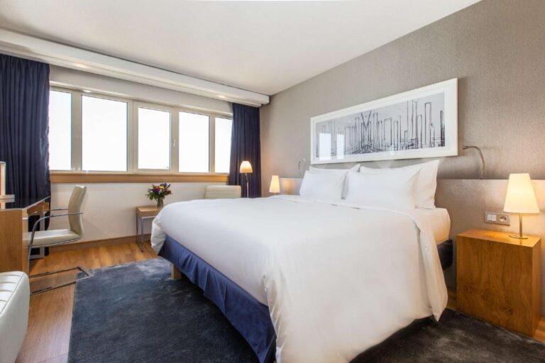 radisson-blu-hambourg-1lieu1salle-meeting.jpg