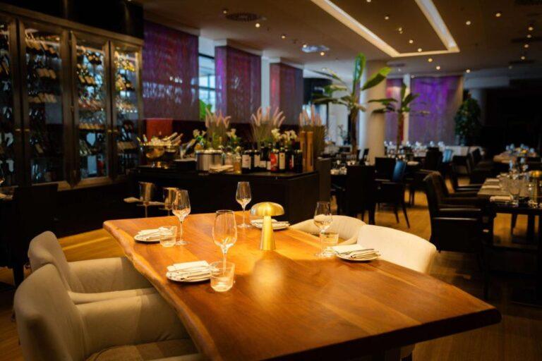 radisson-blu-hambourg-1lieu1salle-meetings.jpg