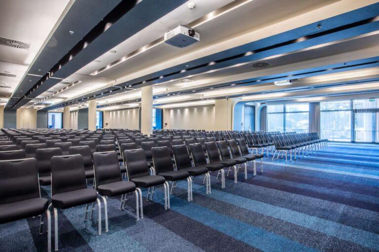 radisson-blu-hambourg-1lieu1salle-reunions.jpg