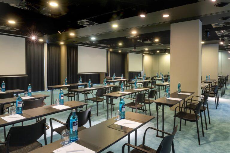 sana-berlin-hotel-1lieu1salle-meeting.jpg