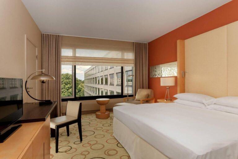 sheraton-berlin-esplanade-1lieu1salle-evenements.jpg