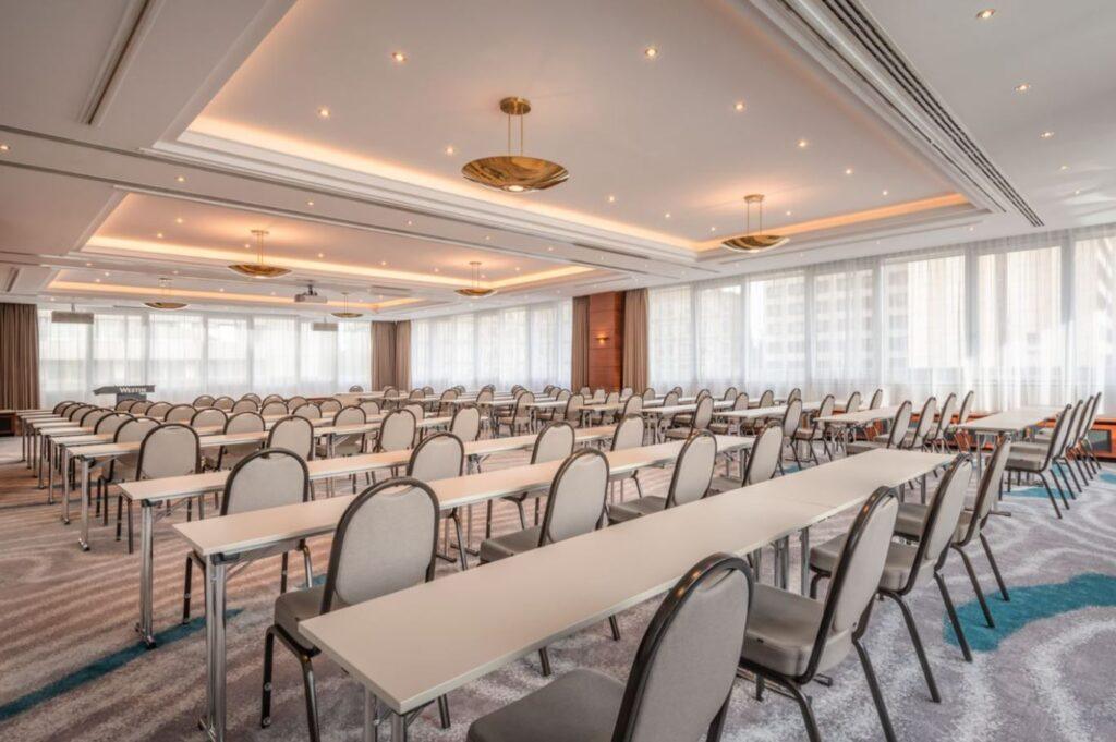 westin-grand-munich-1lieu1salle-conference.jpg