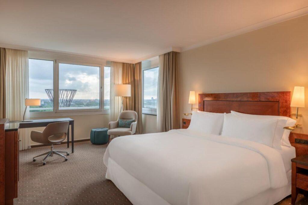 westin-grand-munich-1lieu1salle-events.jpg