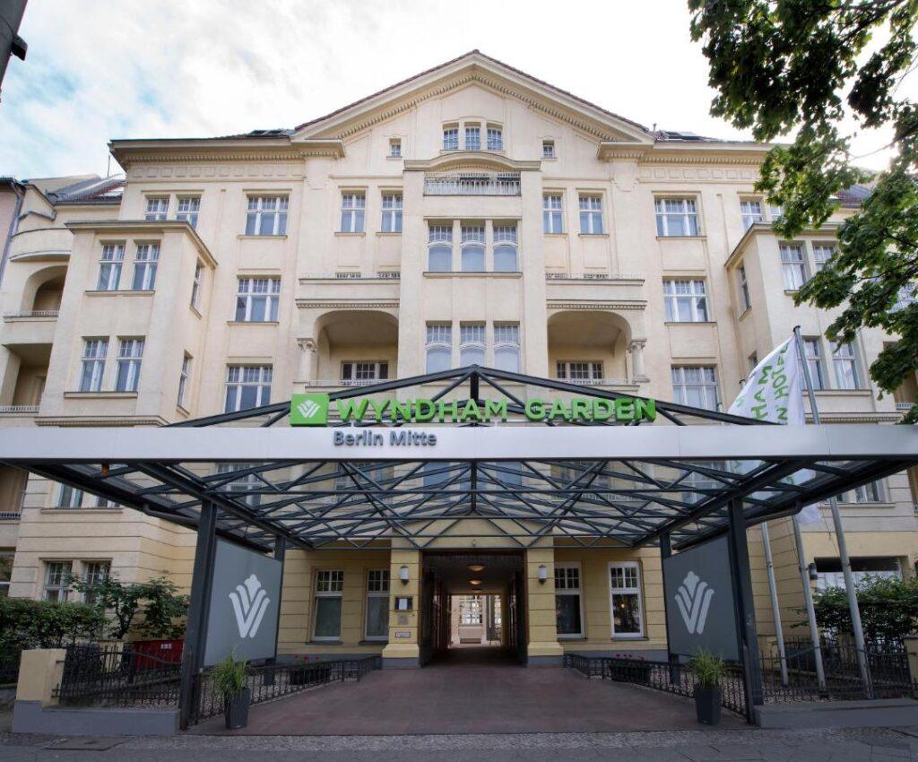 wyndham-garden-berlin-mitte-1lieu1salle-event.jpg