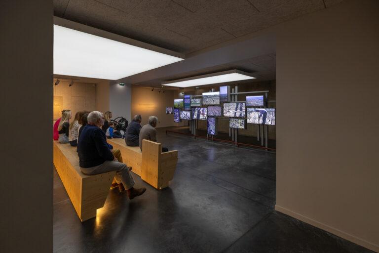 SALLE-VIDEOS-©-BENOIST-LAROCHE.jpg