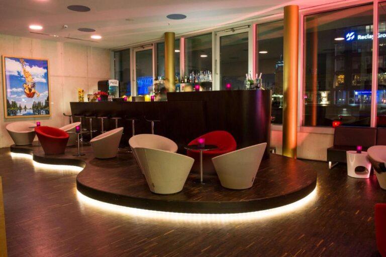 artotel-cologne-1lieu1salle-seminaire.jpg
