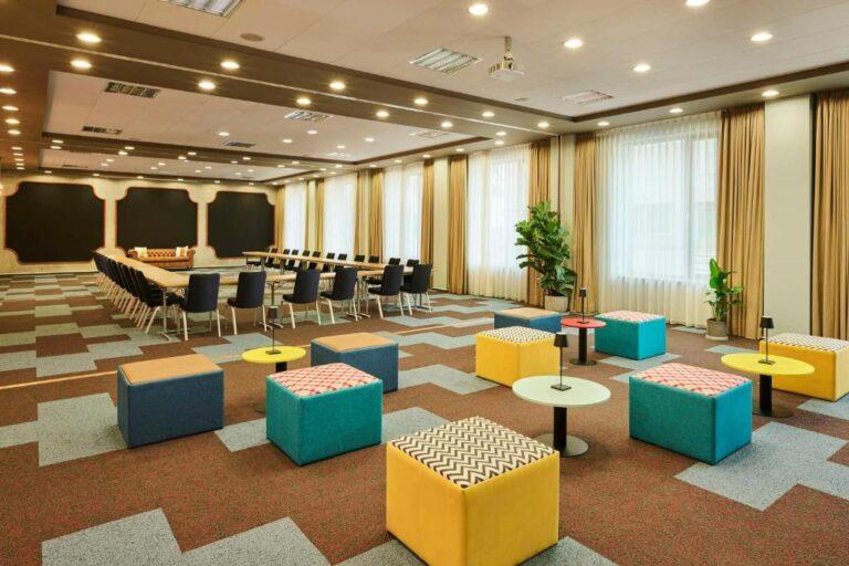 avani-francfort-city-1lieu1salle-meetings.jpg