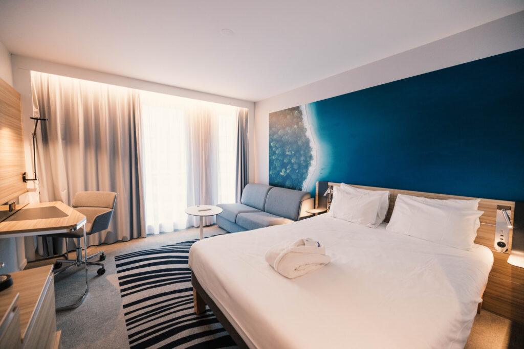 chambre-1-scaled-2.jpg