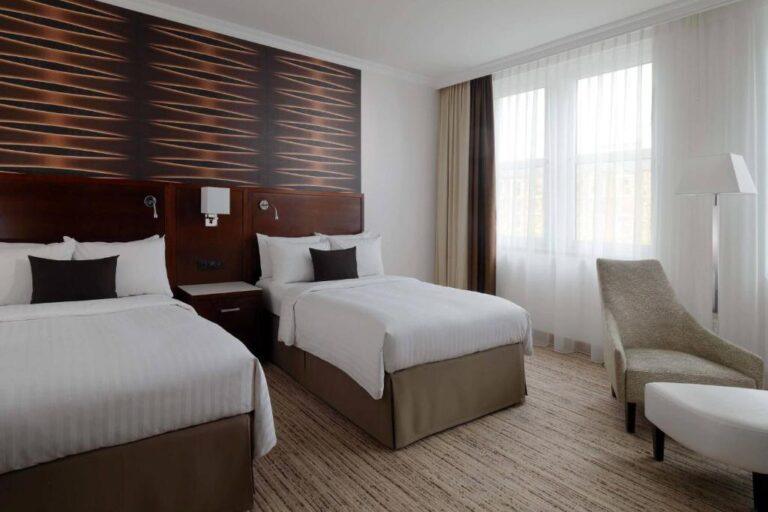 cologne-marriott-1lieu1salle-meeting.jpg