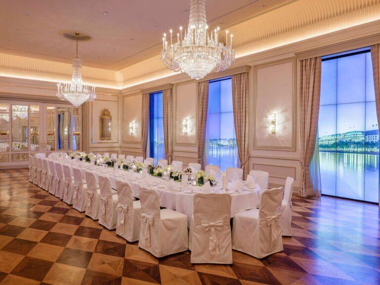 Fairmont Hotel Vier Jahreszeiten