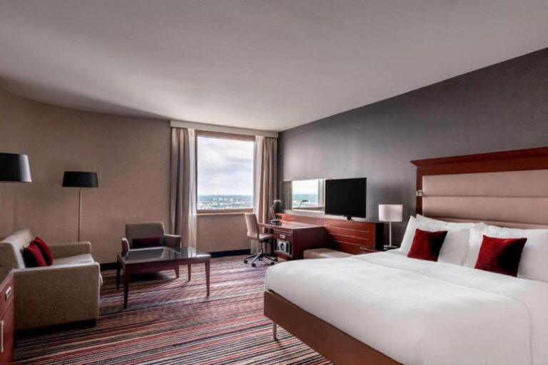 francfort-marriott-1lieu1salle-meeting.jpg
