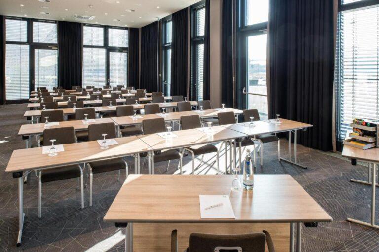 holiday-inn-francfort-airport-1lieu1salle-meetings.jpg