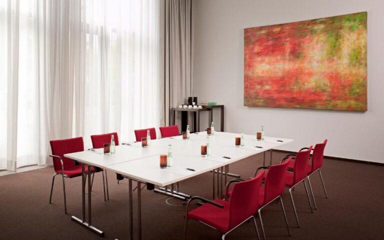 innside-dusseldorf-derendorf-1lieu1salle-meetings.jpg