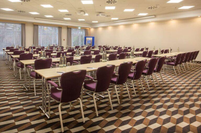 radisson-blu-dortmund-1lieu1salle-meeting.jpg