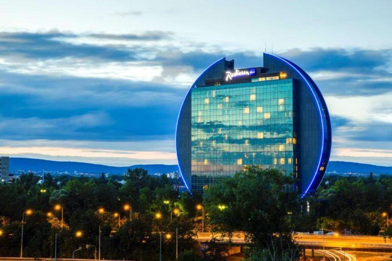 radisson-blu-francfort-1lieu1salle-evenement.jpg