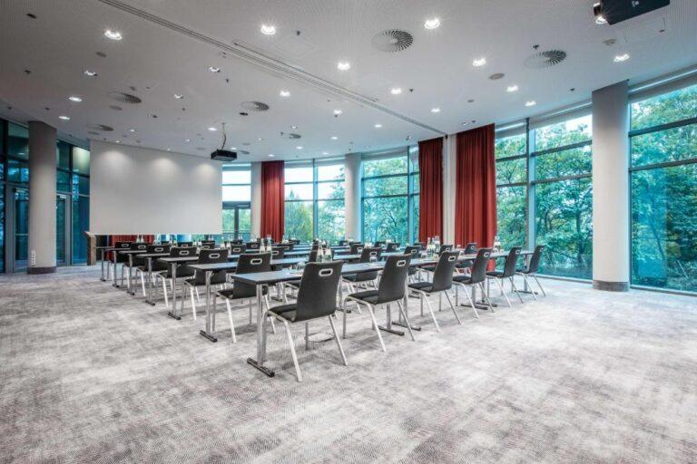 radisson-blu-francfort-1lieu1salle-reunion.jpg