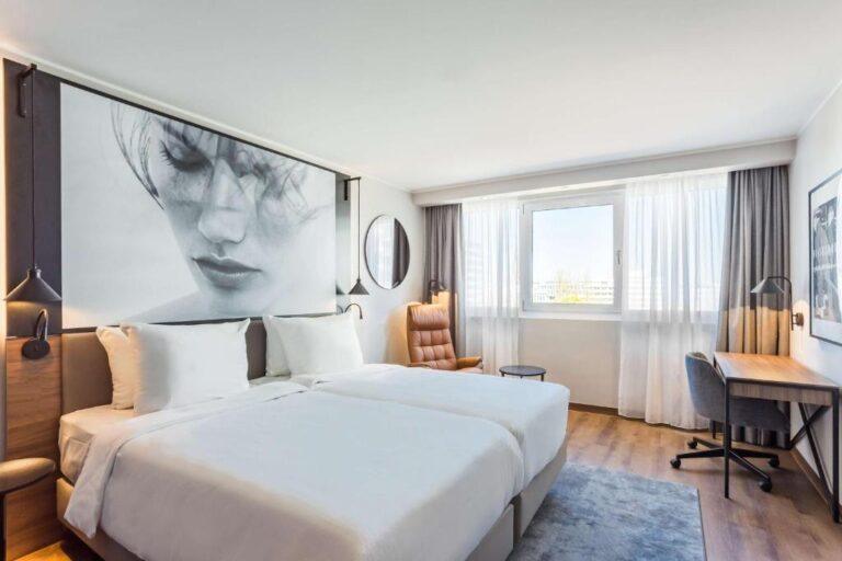 radisson-scandinavia-dusseldorf-1lieu1salle-event.jpg