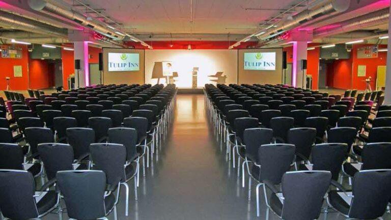 tulip-inn-dusseldorf-arena-1lieu1salle-meeting.jpg