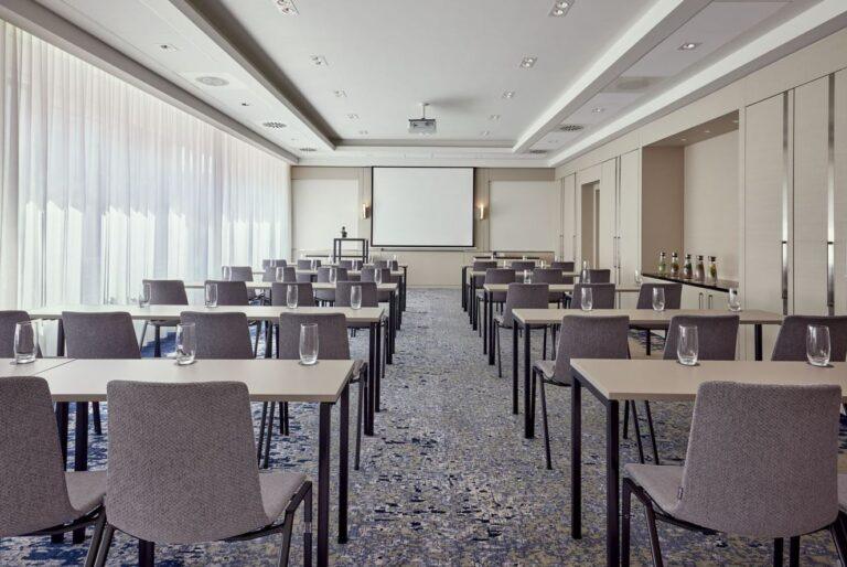 westin-grand-frankfurt-1lieu1salle-reunions.jpg
