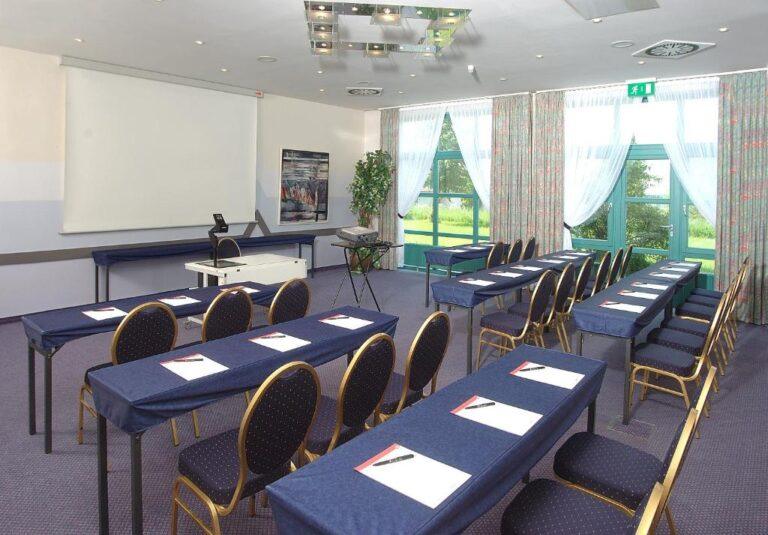 h-limes-thermen-aalen-1lieu1salle-meeting.jpg