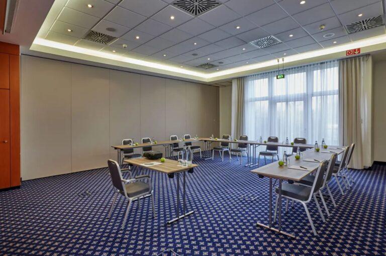 h4-leipzig-1lieu1salle-reunions.jpg
