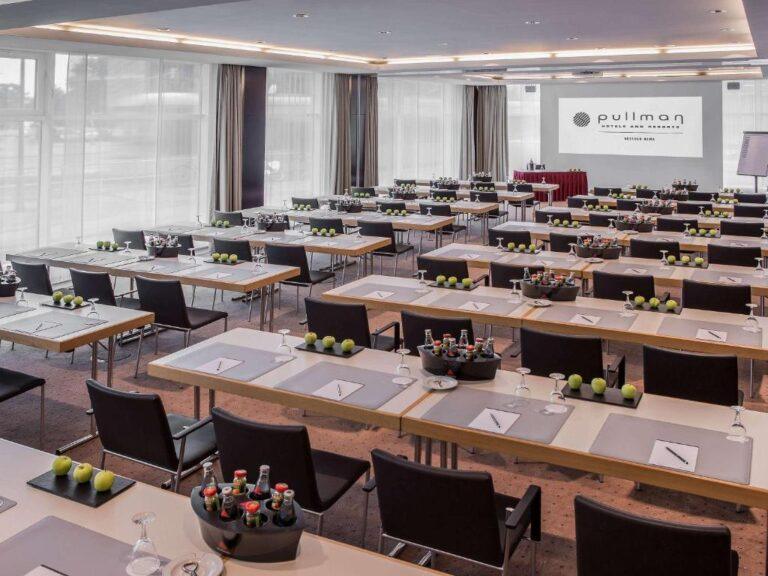 occidental-dresden-newa-1lieu1salle-meeting.jpg