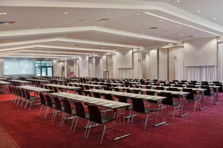 radisson-blu-dresden-radebeul-1lieu1salle-reunion.jpg