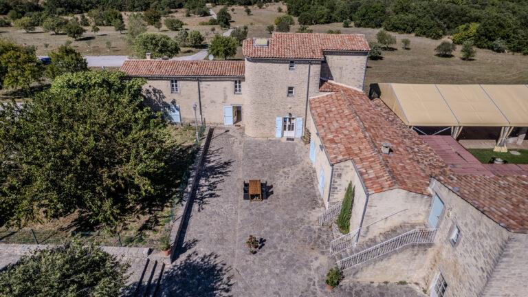 Mas_de_Baumes_photos-HD_-drone_-01-1.jpg