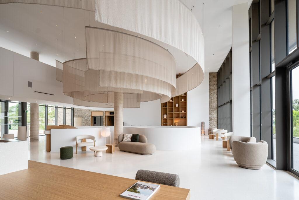 bp-horizon-lobby-050.jpg