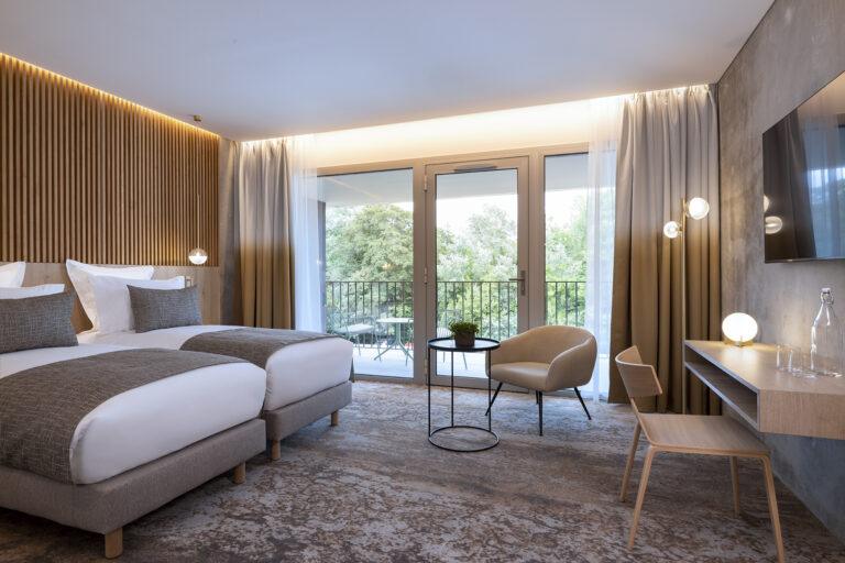 16A3604-chambre-hotel-villa-castellane-bd.jpg