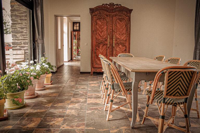 salle-BERLINE-28m²-scaled-1.jpg