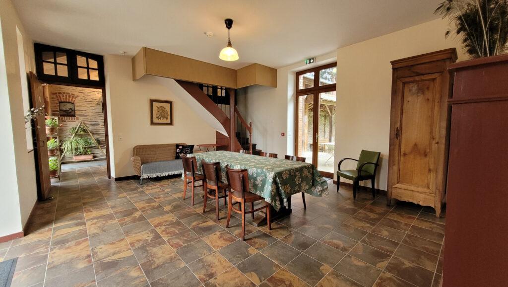 salle-sellerie-scaled-1.jpg