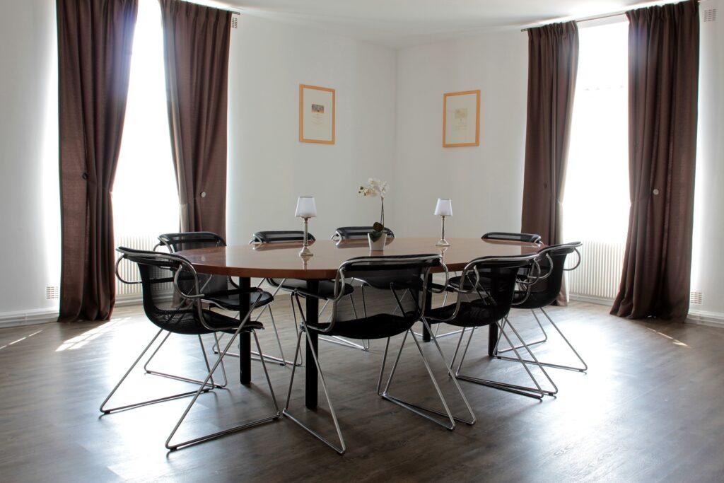 Salon-Chateau1.jpg
