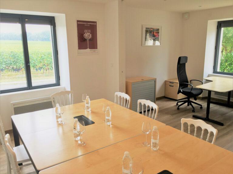 Salon-vignoble-2-scaled-1.jpg
