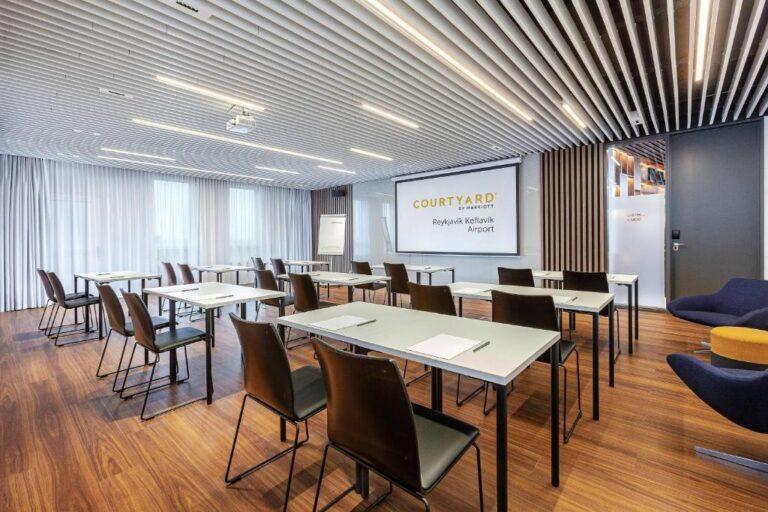 courtyard-marriott-keflavik-1lieu1salle-reunions.jpg
